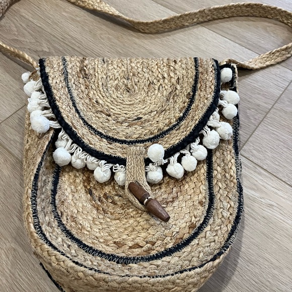 World Market Jute Beach Bag - Picture 2 of 11